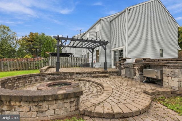 216 S HILL DR, Westampton, NJ 08060
