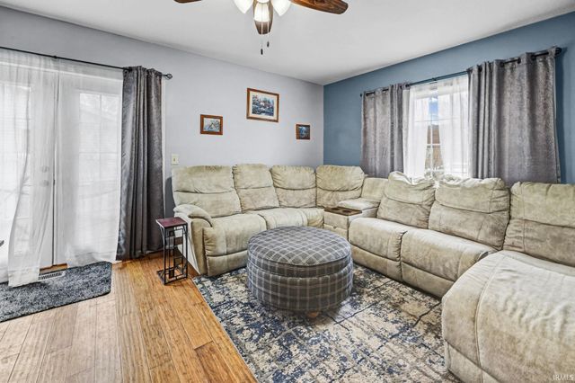 310 E 7th Street, Fowler, IN 47944