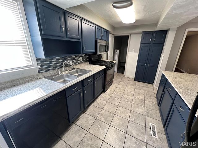 233 S Marguerite Avenue, St Louis, MO 63135