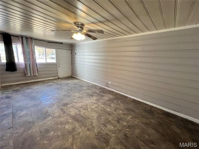 233 S Marguerite Avenue, St Louis, MO 63135