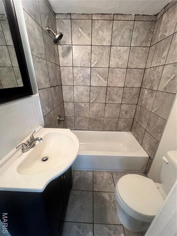 233 S Marguerite Avenue, St Louis, MO 63135