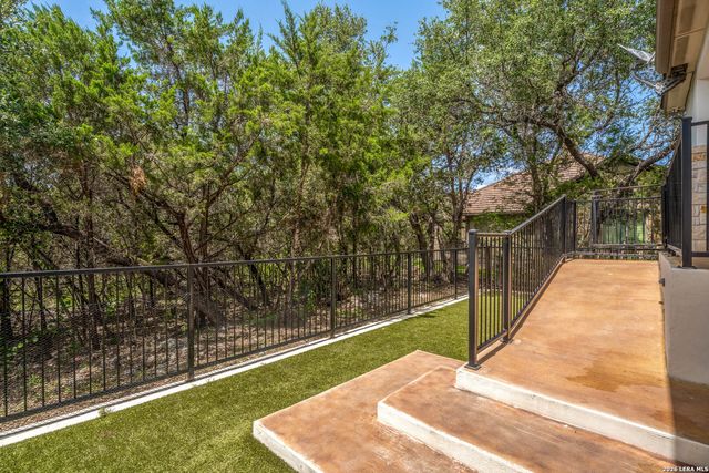602 Didgeridoo Trl, New Braunfels, TX 78132