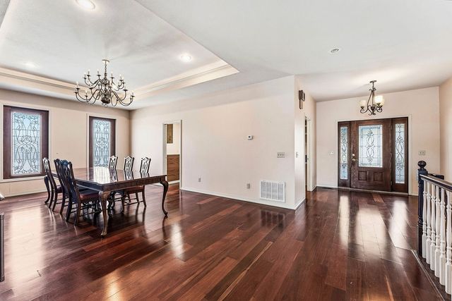 27 Tamworth Circle, Bella Vista, AR 72715