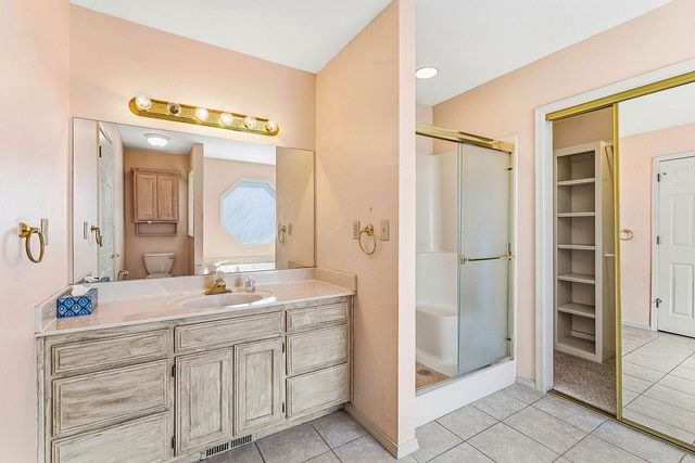 27 Tamworth Circle, Bella Vista, AR 72715