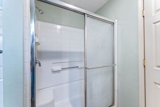 27 Tamworth Circle, Bella Vista, AR 72715