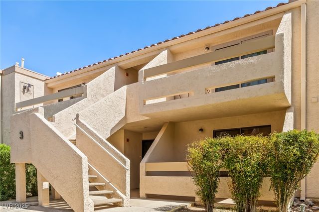 3720 Desert Marina Drive 32, Laughlin, NV 89029