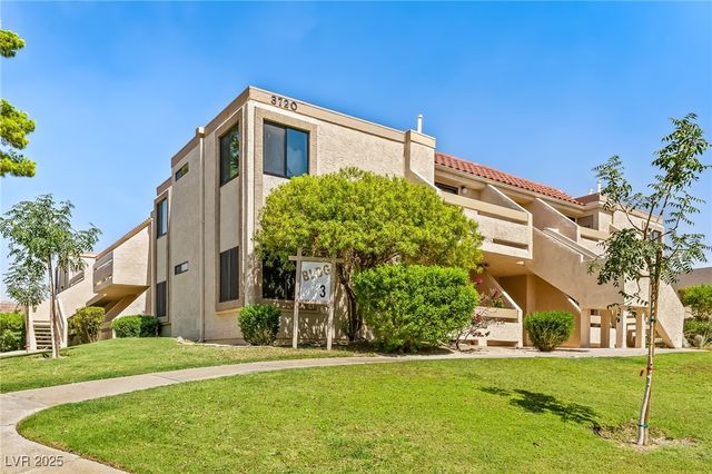 3720 Desert Marina Drive 32, Laughlin, NV 89029