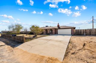 8424 Greenwood Avenue, California City, CA 93505