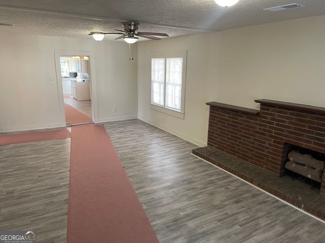 478 S Pond Street, Toccoa, GA 30577