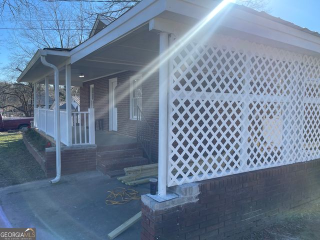 478 S Pond Street, Toccoa, GA 30577