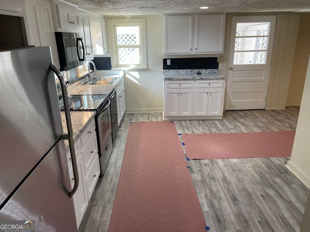 478 S Pond Street, Toccoa, GA 30577