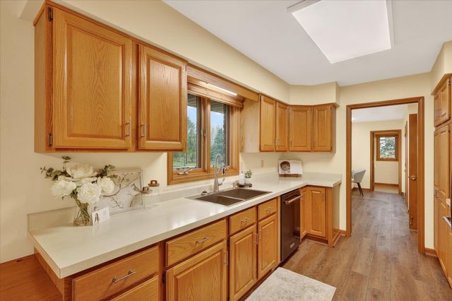 41615 M 43, Paw Paw, MI 49079