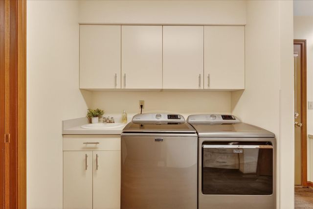 41615 M 43, Paw Paw, MI 49079