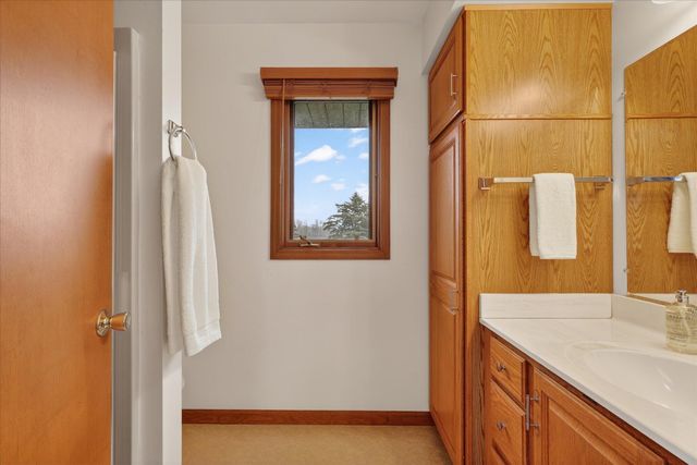 41615 M 43, Paw Paw, MI 49079