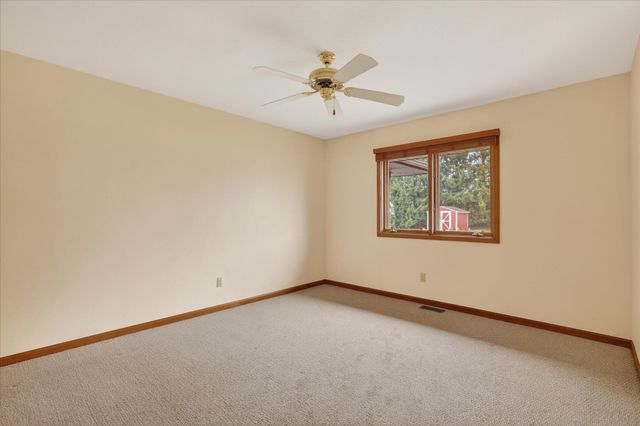 41615 M 43, Paw Paw, MI 49079