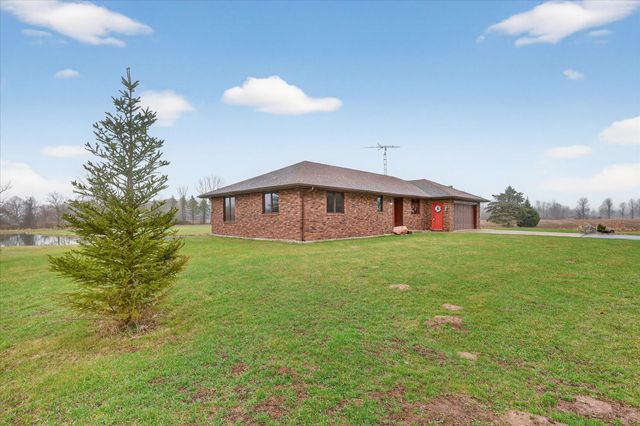 41615 M 43, Paw Paw, MI 49079