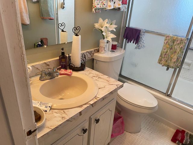 700 Village Green Court 101, Palm Springs, FL 33461