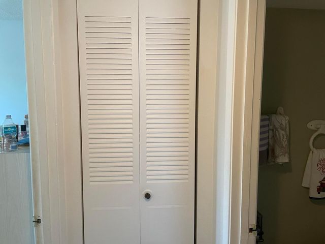 700 Village Green Court 101, Palm Springs, FL 33461