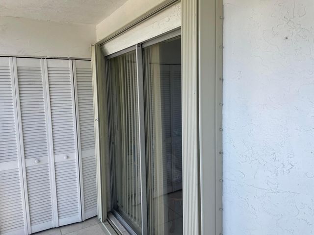 700 Village Green Court 101, Palm Springs, FL 33461