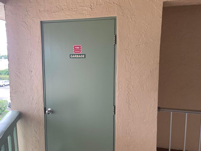 700 Village Green Court 101, Palm Springs, FL 33461