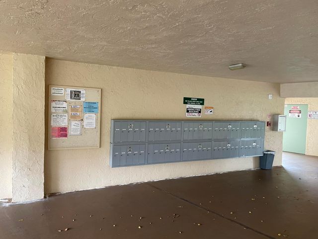 700 Village Green Court 101, Palm Springs, FL 33461