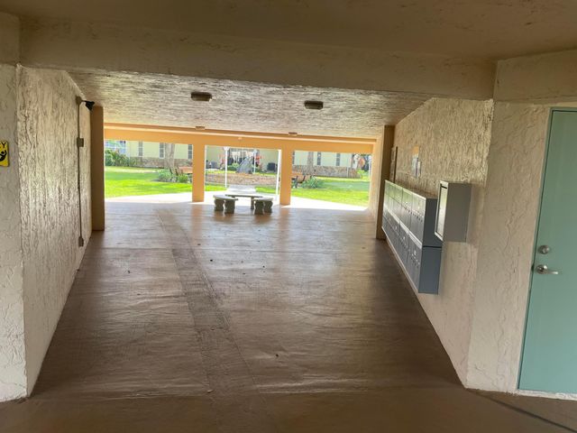 700 Village Green Court 101, Palm Springs, FL 33461