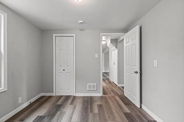 1858 EASTMAN AVENUE, Green Bay, WI 54302