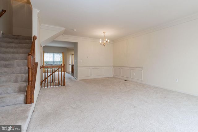 202 HEMLOCK DR, Stafford, VA 22554