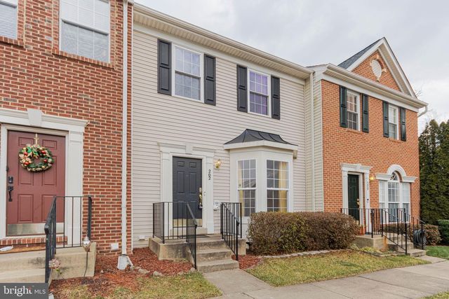 202 HEMLOCK DR, Stafford, VA 22554