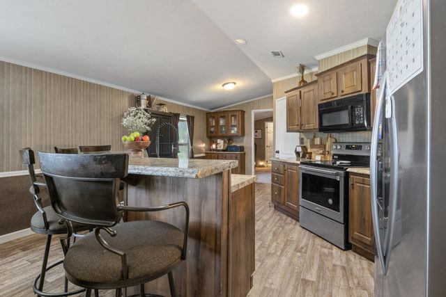 196 County Road 1309, Bogata, TX 75417