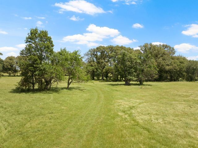 196 County Road 1309, Bogata, TX 75417