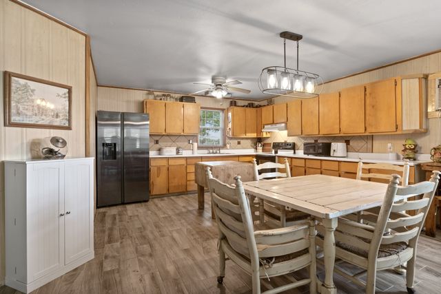 196 County Road 1309, Bogata, TX 75417
