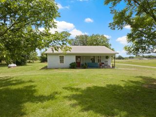 196 County Road 1309, Bogata, TX 75417