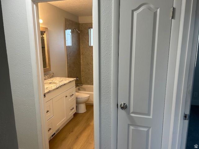 5332 W CROCKET DR, Kearns, UT 84118