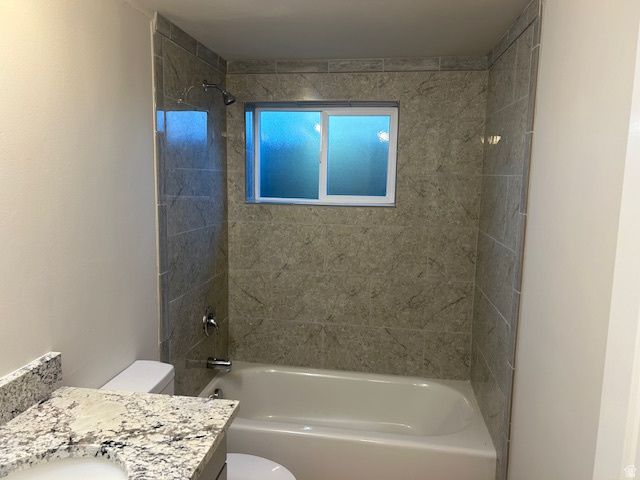5332 W CROCKET DR, Kearns, UT 84118