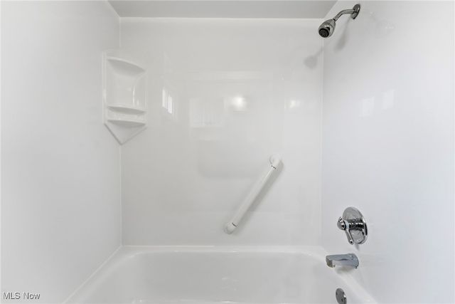 15700 Woodbrook Avenue, Maple Heights, OH 44137