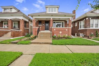 8041 S Ada Street, Chicago, IL 60620