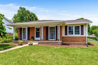 208 THOMAS ST, Staunton, VA 24401