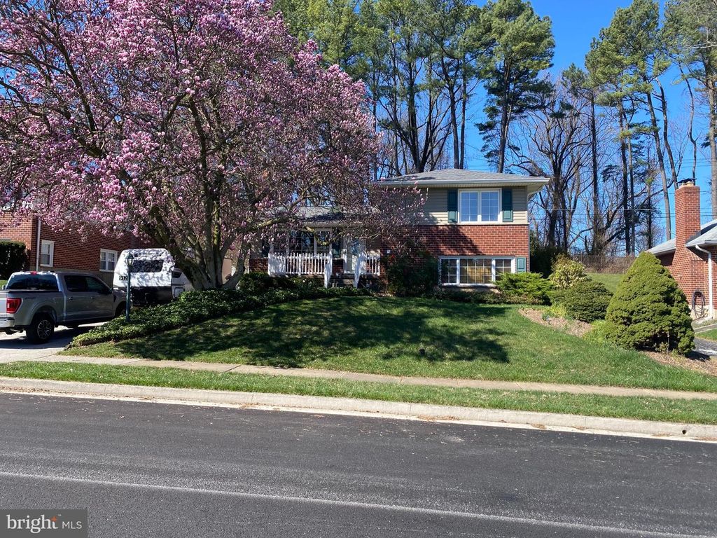 912 SOUTHWICK DR, Towson, MD 21286