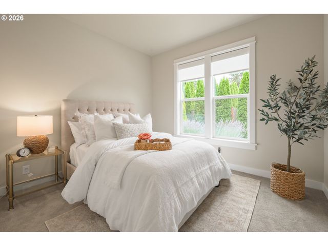 2301 OAKWAY Ter, Eugene, OR 97401
