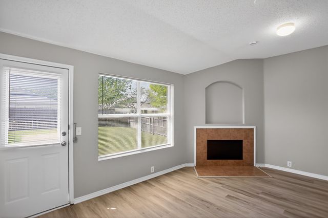 4608 Merlot Drive, Denton, TX 76226