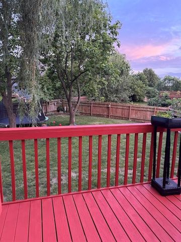 907 Rosewood Court, Paola, KS 66071