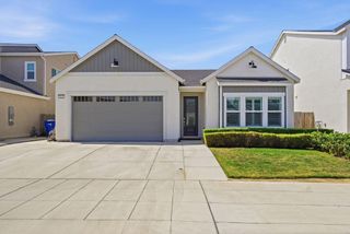 5836 E Pitt Avenue, Fresno, CA 93727