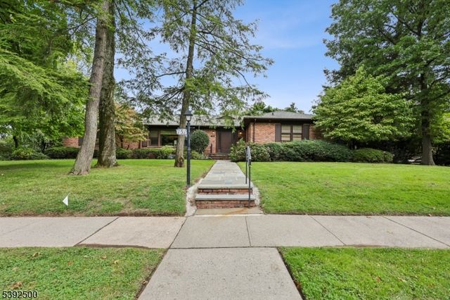 252 Raymond Ct, South Orange Village Twp., NJ 07079