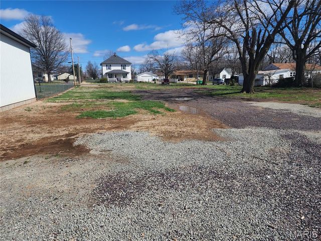 709 & 713 Janey Drive, Farmington, MO 63640