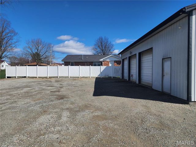 709 & 713 Janey Drive, Farmington, MO 63640