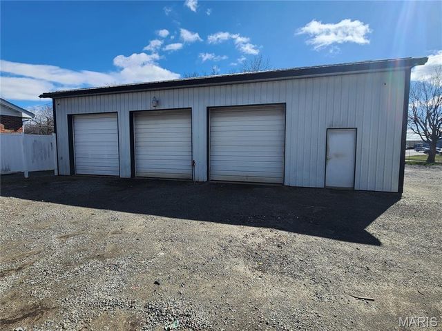 709 & 713 Janey Drive, Farmington, MO 63640