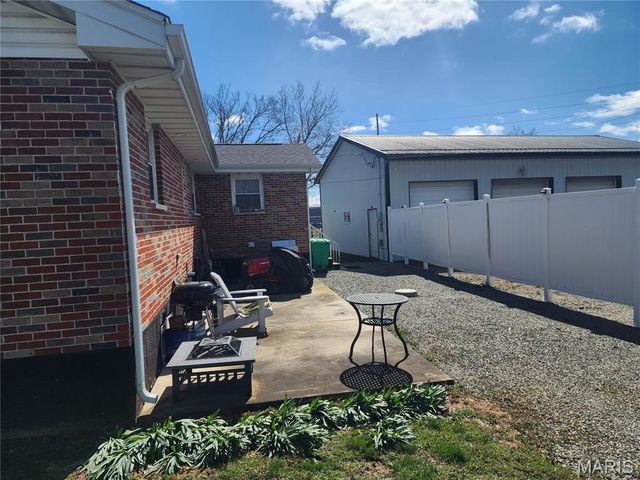 709 & 713 Janey Drive, Farmington, MO 63640