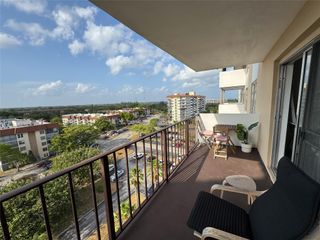 4174 Inverrary Dr 905, Lauderhill, FL 33319