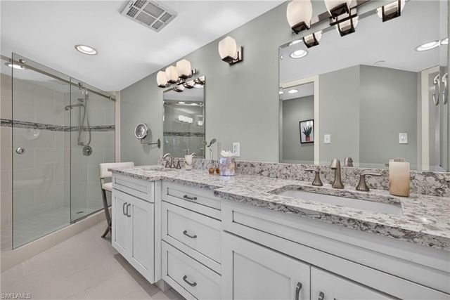 6020 Pelican Bay BLVD 402, Naples, FL 34108